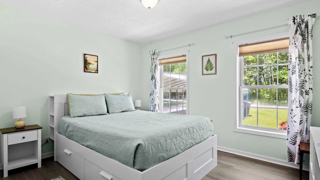 Photo of Bedroom in Bellaire