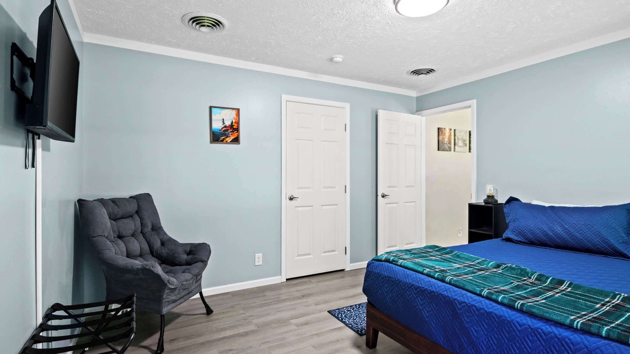 Photo of Bedroom in Bellaire
