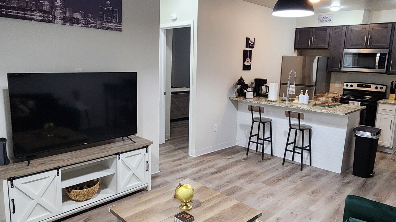 Photo of Livingroom in New Center Detroit