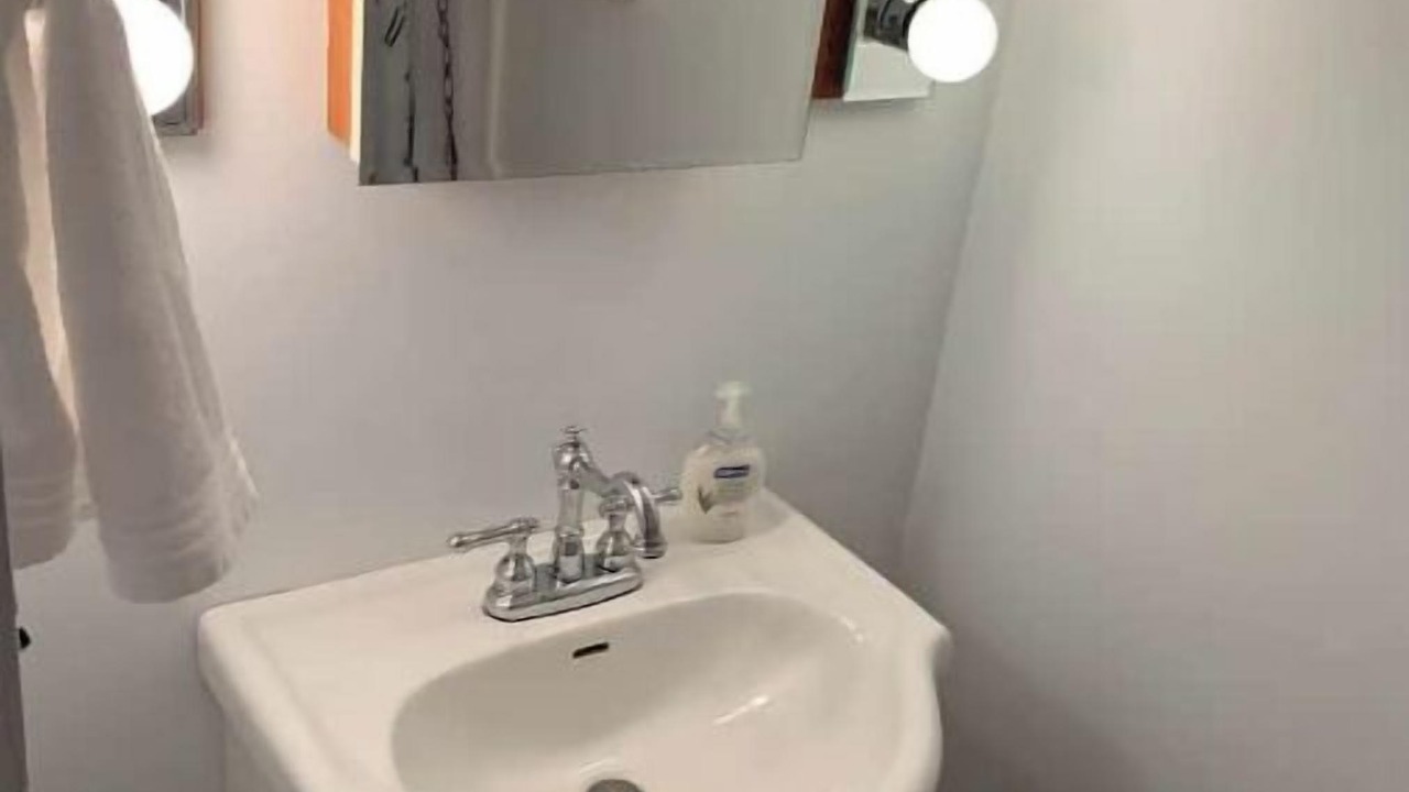 Photo of Bathroom in Cobden