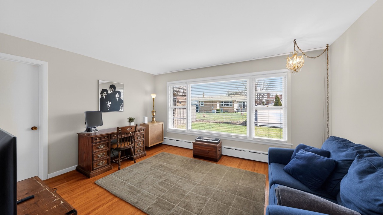 Photo of Livingroom in Niles