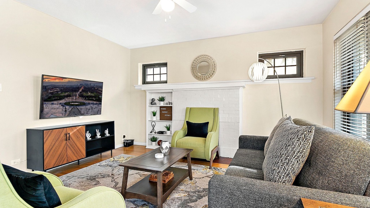 Photo of Livingroom in Hyde Park