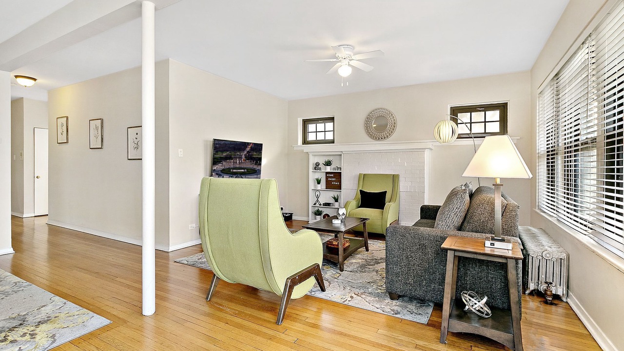 Photo of Livingroom in Hyde Park