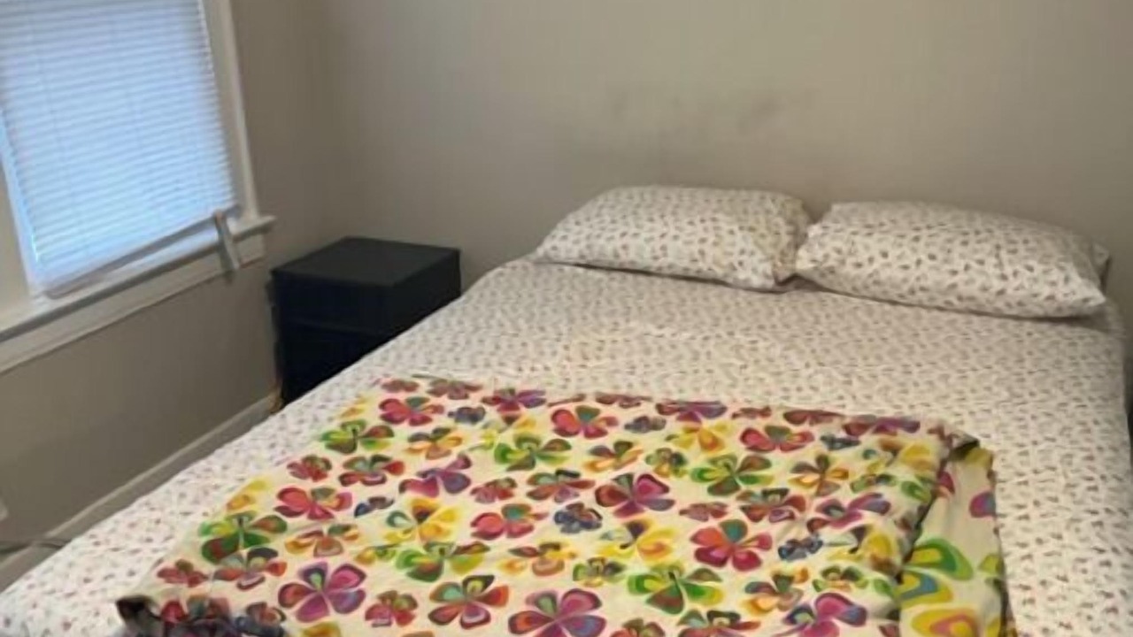 Photo of Bedroom in Whiting