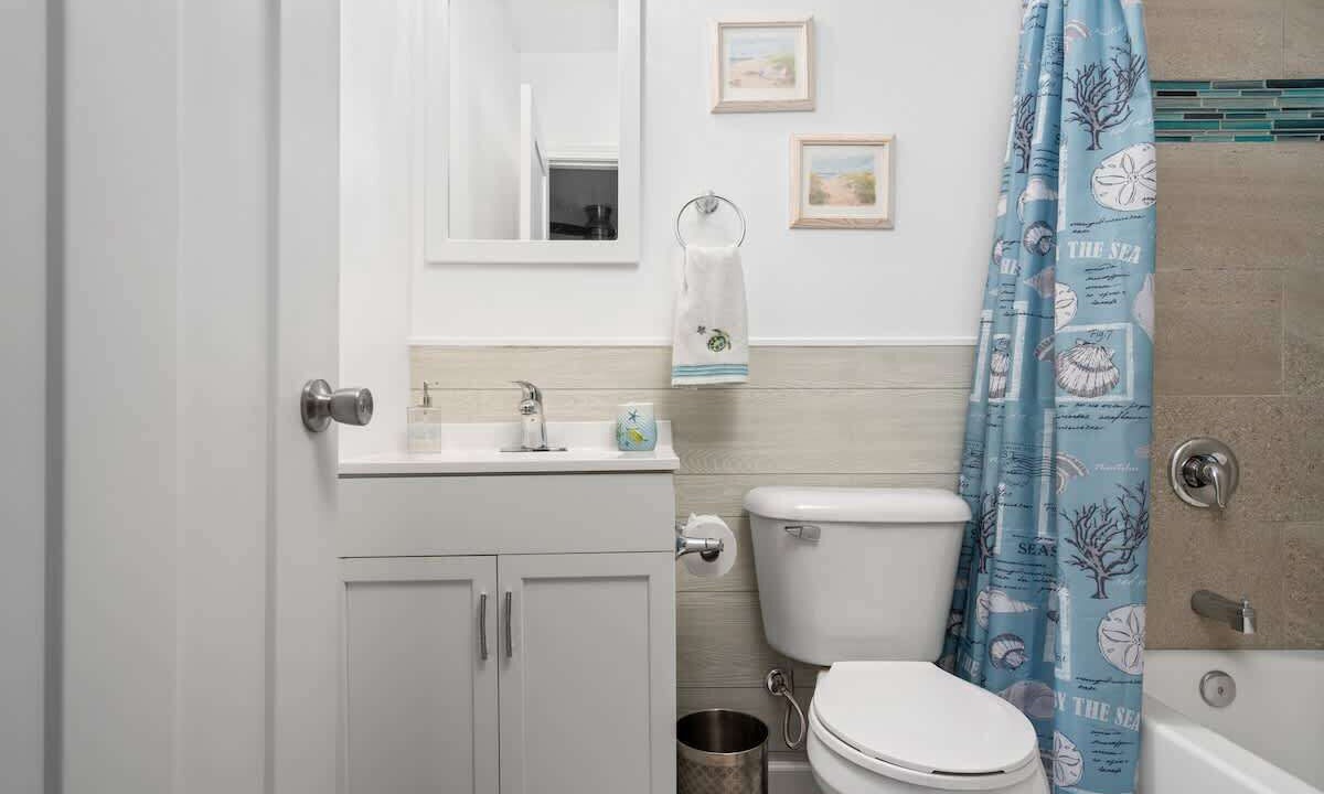 Photo of Bathroom in Shelby