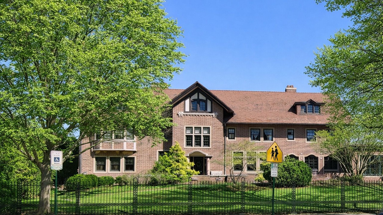 Photo of Others in Oak Park