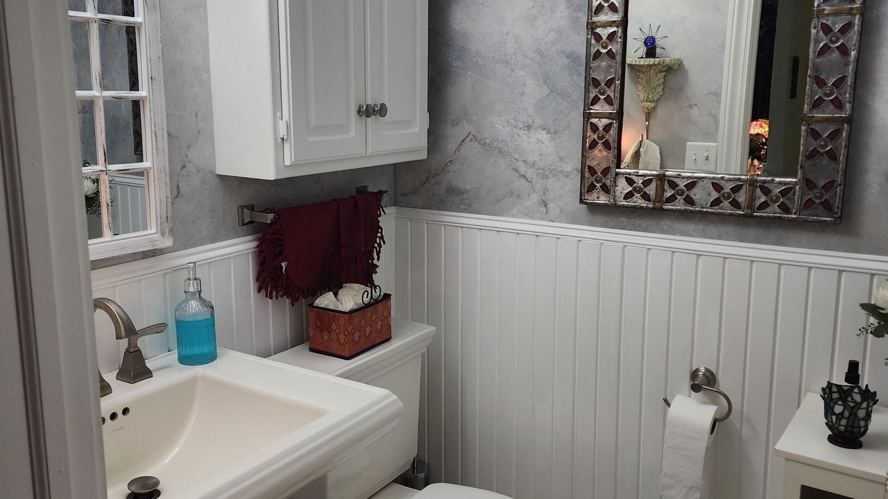 Photo of Bathroom in Kaukauna