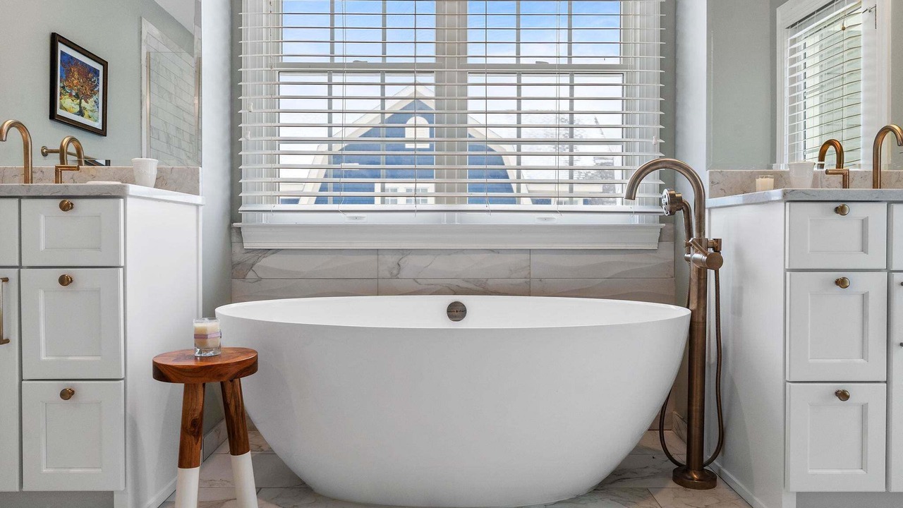 Photo of Bathroom in Bay Harbor