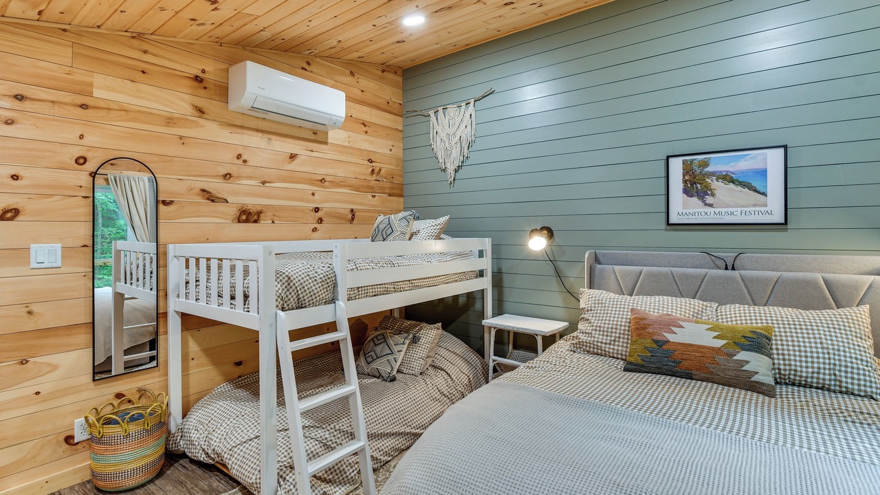 Photo of Bedroom in Empire