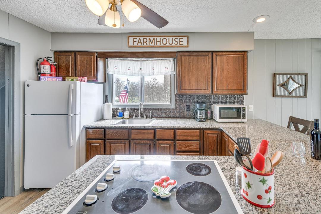 Photo of Kitchen in Central Lake