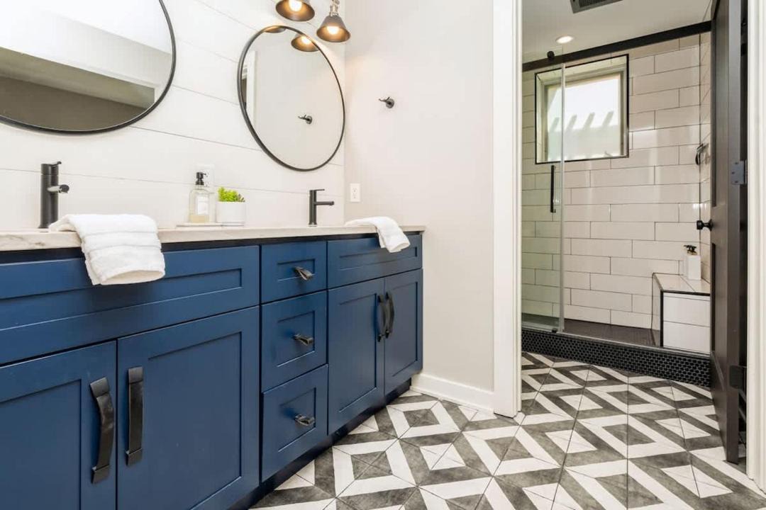Photo of Bathroom in Shorewood-Tower Hills-Harbert