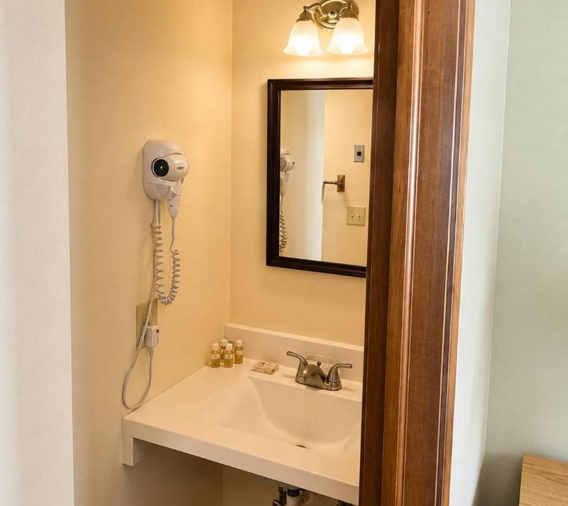 Photo of Bathroom in Grayling