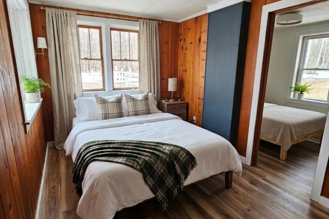 Photo of Bedroom in Carp Lake