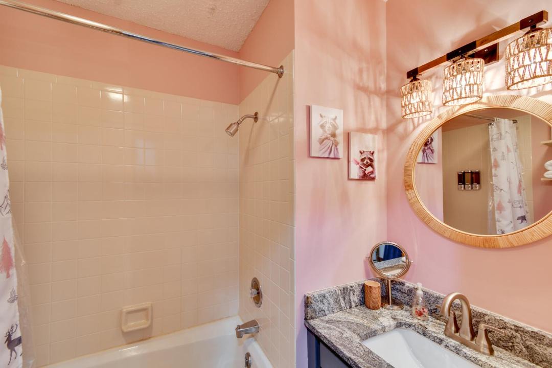 Photo of Bathroom in Bellaire