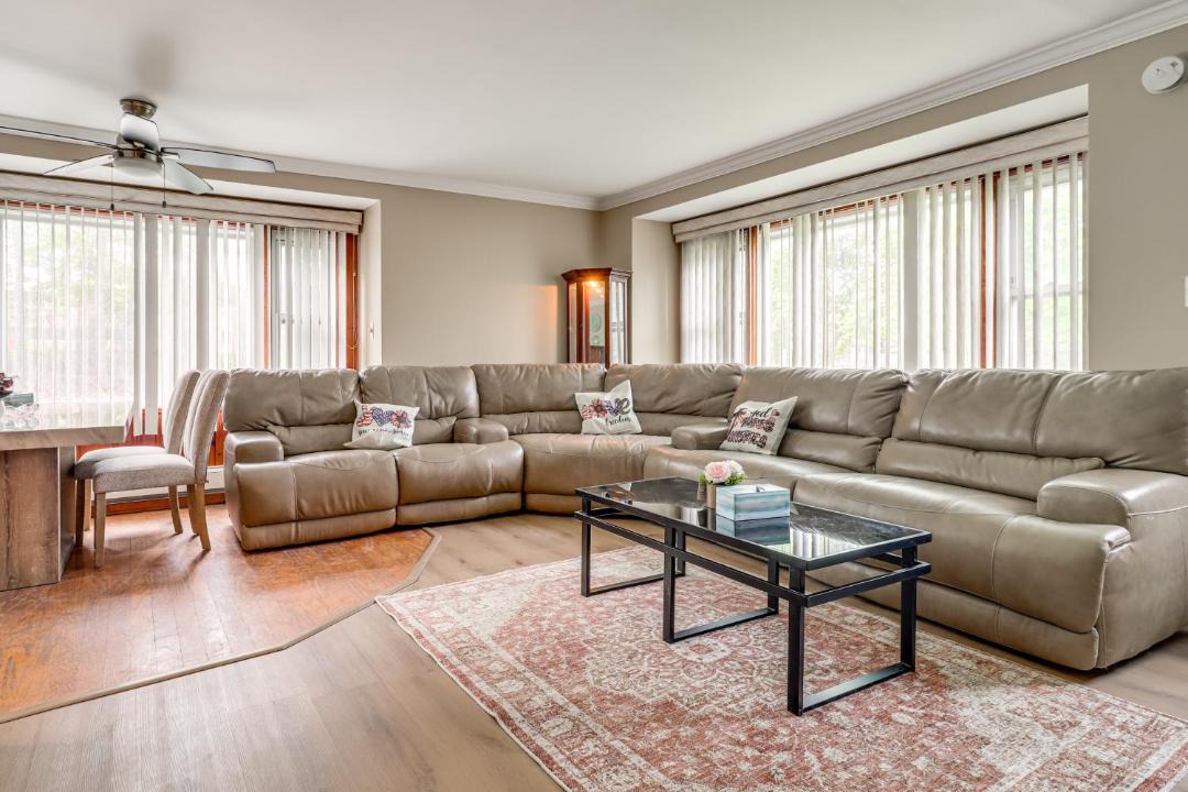 Photo of Livingroom in Farmington Hills
