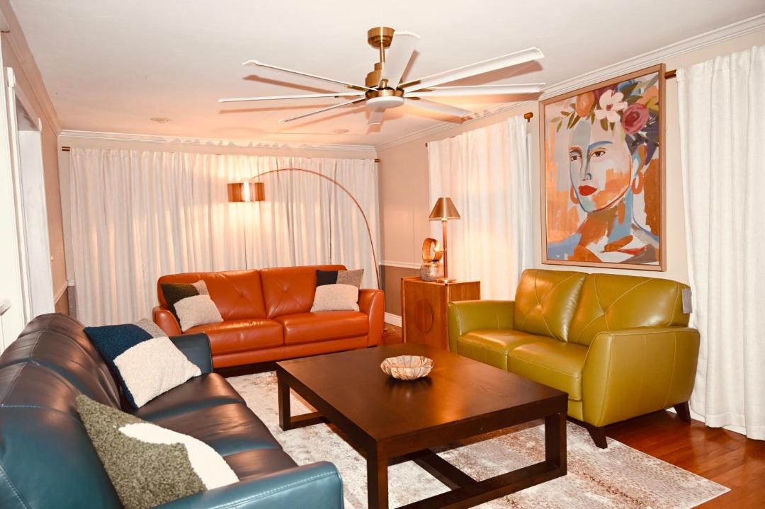 Photo of Livingroom in Decatur