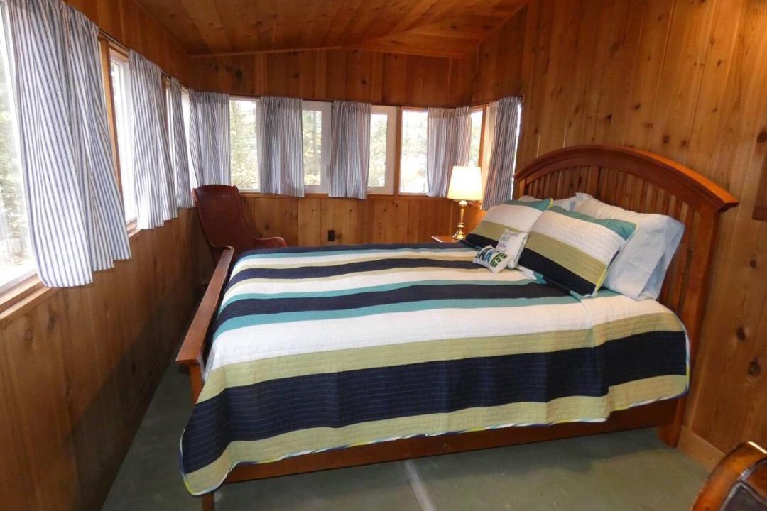 Photo of Bedroom in Alden