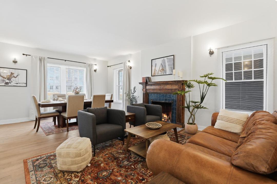 Photo of Livingroom in Midtown
