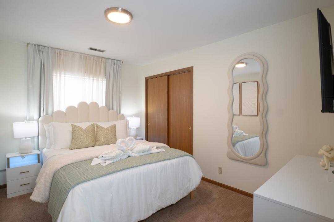 Photo of Bedroom in Milwaukee