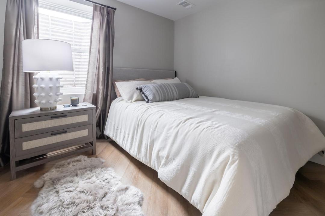 Photo of Bedroom in Northeast South Bend