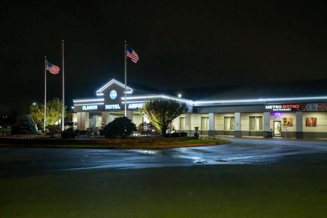 Photo of Others in Romulus