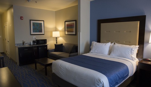Suite, Multiple Beds