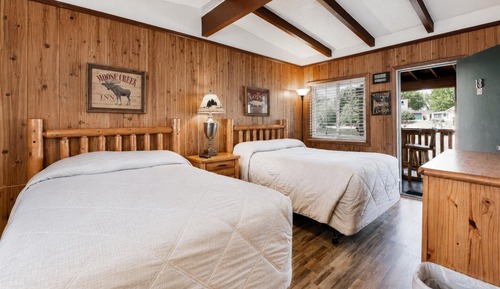 Premium Room, 2 Double Beds, Lake View