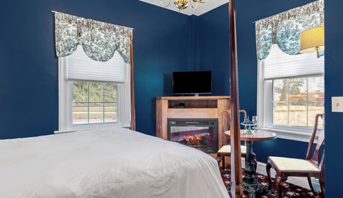 Double Room, Private Bathroom (Classic Guest Room)