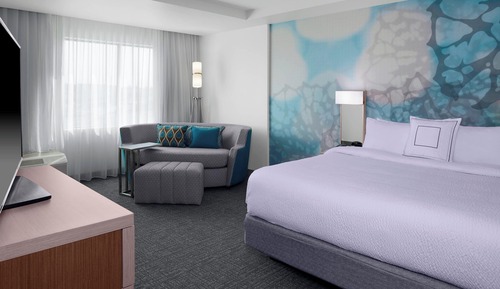Suite, 1 Bedroom, Balcony
