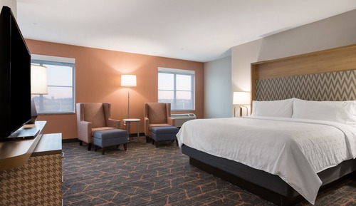Standard Room, 1 King Bed, Accessible, Jetted Tub