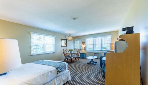 Studio, 1 Bedroom, Patio (Guest House 1)