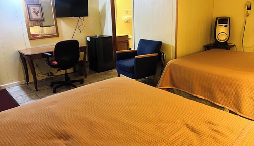 Room, 2 Queen Beds