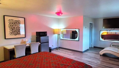 Elite King Room