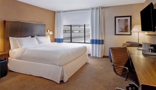 Room, 1 King Bed, Non Smoking (Balcony)