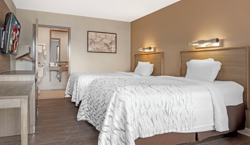 Deluxe Room, 2 Double Beds, Accessible, Non Smoking