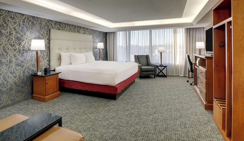 Room, 1 King Bed (Upper Floor, Oversized)