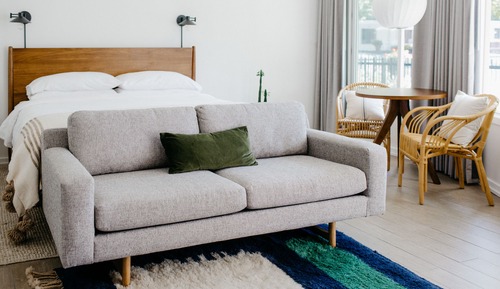 Deluxe Room, 1 King Bed, Lake View