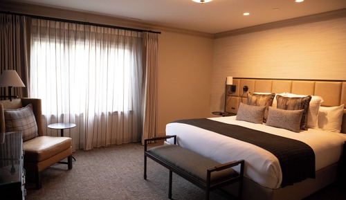 Luxury Suite, 1 King Bed with Sofa bed (Main Lodge The Rowan)