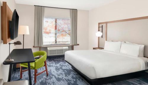 King Room - Hearing Accessible