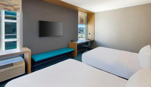 Queen Room with Two Queen Beds - Non-Smoking
