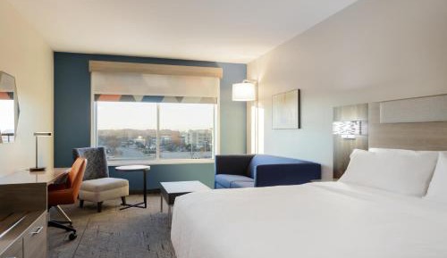 One-Bedroom King Suite