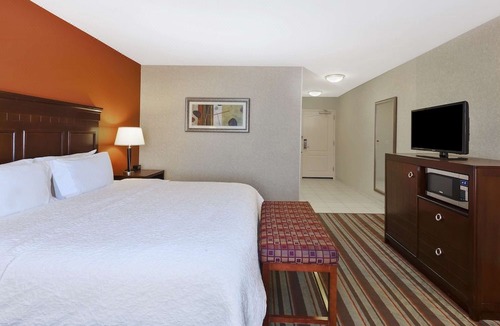 Southgate Hotel | Hampton Inn Detroit/Southgate