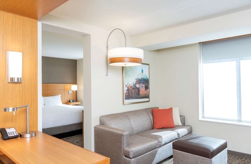 Royal Oak Hotel | Hyatt Place Detroit Royal Oak