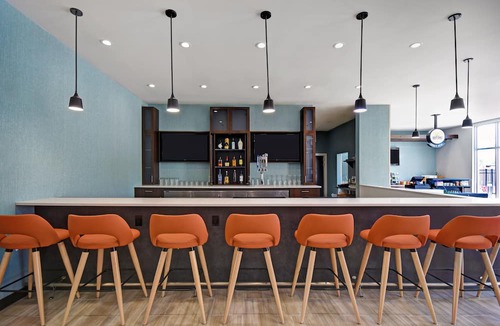 Walker Hotel | Holiday Inn Grand Rapids North - Walker by IHG