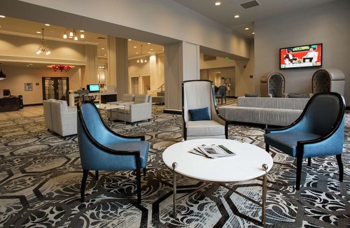 Downtown Detroit Hotel | DoubleTree Suites by Hilton Hotel Detroit Downtown - Fort Shelby