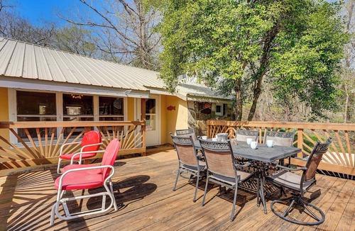 Rockaway Beach Cottage | Fish Off Boat Dock! 1950s Rockaway Beach Cottage