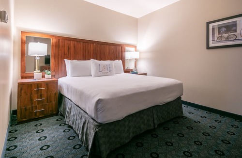 Mackinac Island Hotel | Bicycle Street Inn