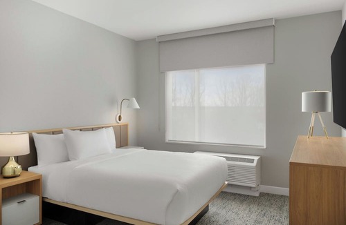 Crown Point Hotel | Towneplace Suites By Marriott Crown Point