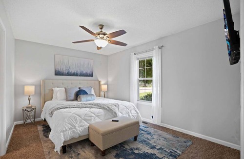 Clarksville House | Charming House Close to Fort Campbell and Casino