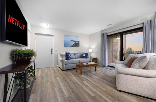 Acme Condo | Lakeview Golf Retreat 1BDR Condo 5057